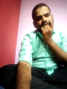 Snapshot of rkr1996kum chatting on March 30, 7:53 am rkr1996kum online show from March 30, 7:53 am