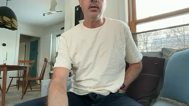 Snapshot of Guy__Grey chatting on March 4, 12:22 pm Guy Grey online show from March 4, 12:22 pm