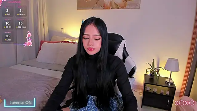 meganlake online show from March 29, 7:14 pm