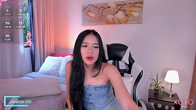 meganlake online show from March 30, 12:28 pm