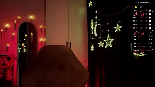 Snapshot of Nestyzz chatting on February 21, 9:16 pm Nestyzz online show from February 21, 9:16 pm