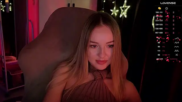 Snapshot of Nestyzz chatting on March 3, 3:12 am Nestyzz online show from March 3, 3:12 am