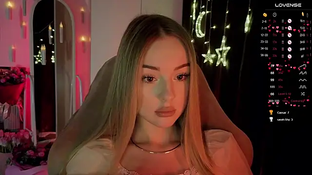 Snapshot of Nestyzz chatting on March 12, 7:09 pm Nestyzz online show from March 12, 7:09 pm