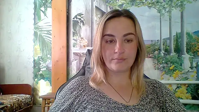 Snapshot of Rinayaii chatting on March 7, 9:28 am Rinayaii online show from March 7, 9:28 am