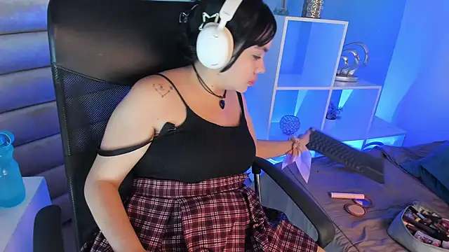 April Swett online show from March 13, 12:23 pm