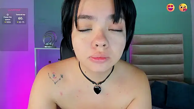 April Swett online show from March 25, 11:49 am