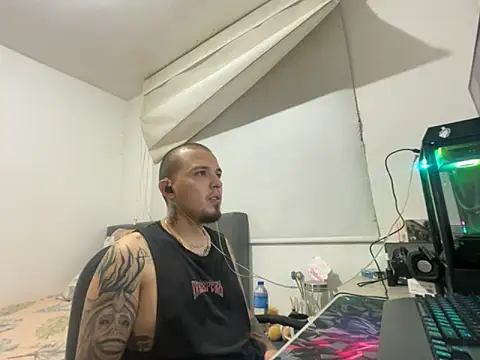 Maximo Garcia17 online show from March 17, 1:54 am