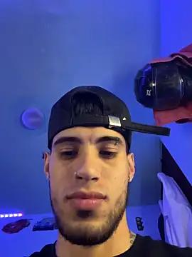 Snapshot of TOMAS_CONOR chatting on March 15, 1:33 am TOMAS CONOR online show from March 15, 1:33 am