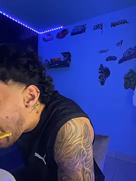 Snapshot of TOMAS_CONOR chatting on March 20, 1:10 am TOMAS CONOR online show from March 20, 1:10 am