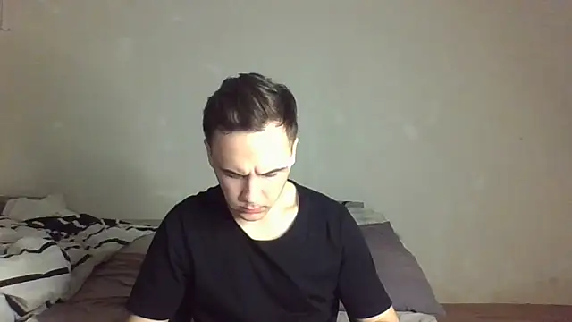 Snapshot of Denis_sport chatting on April 5, 10:29 pm Denis sport online show from April 5, 10:29 pm