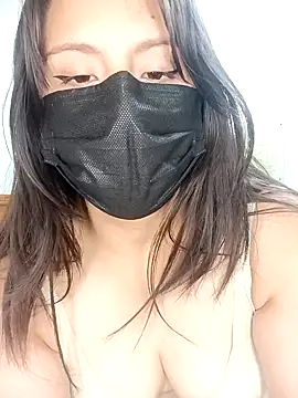 Rosyshadow online show from May 5, 7:11 pm