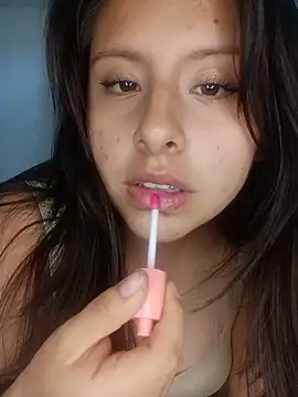 Rosyshadow online show from May 17, 10:28 pm