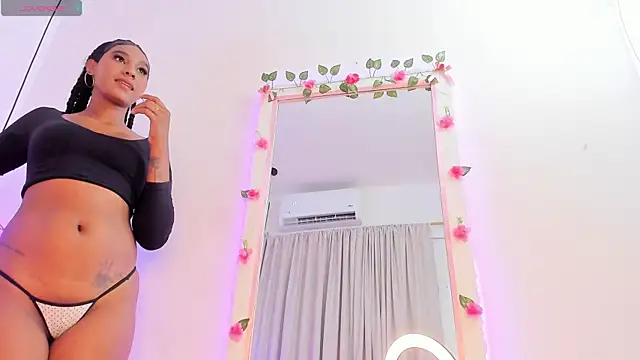 Snapshot of Candyhot79 chatting on February 27, 7:58 pm Candyhot79 online show from February 27, 7:58 pm