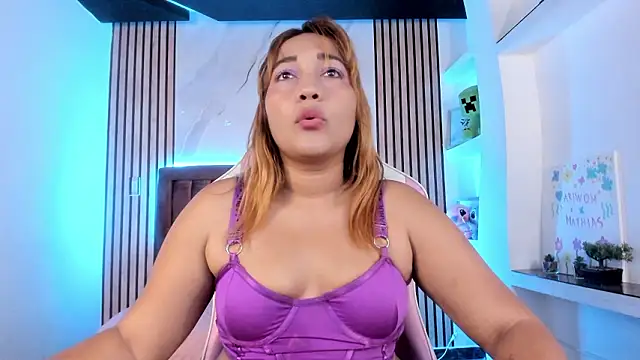 Miia Grey  online show from March 3, 12:44 pm