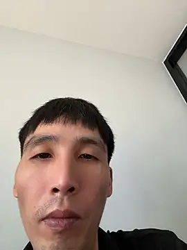 Snapshot of zhuendong000001 chatting on July 1, 7:43 am zhuendong000001 online show from July 1, 7:43 am