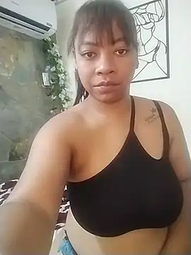 Snapshot of Jade_Roxx chatting on March 18, 12:08 pm Jade Roxx online show from March 18, 12:08 pm