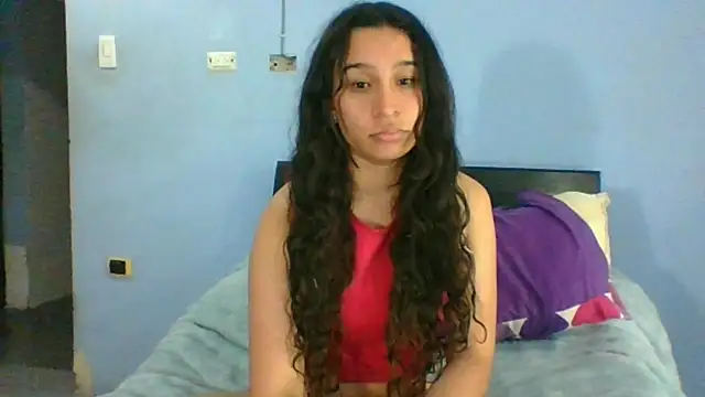 Snapshot of scarlettscottx_ chatting on July 28, 1:56 am scarlettscottx online show from July 28, 1:56 am