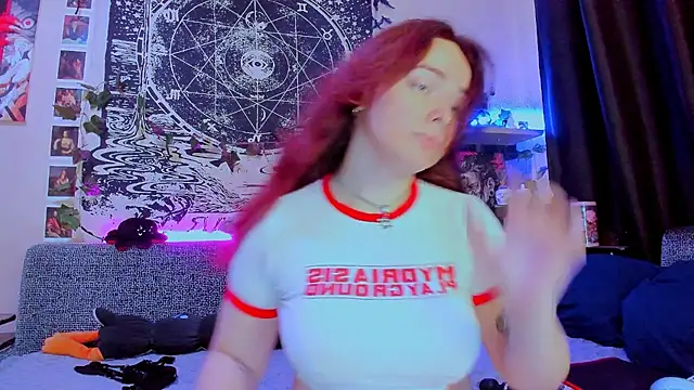 FearlessDivaX online show from July 16, 3:23 am