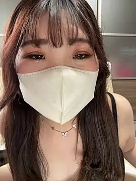 Snapshot of kitty_1019a chatting on March 24, 7:35 am kitty 1019a online show from March 24, 7:35 am