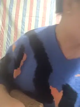 MayEva ly online show from March 12, 1:23 am