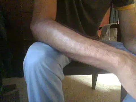 Snapshot of sub_slave_indi chatting on May 4, 2:51 am sub slave indi online show from May 4, 2:51 am