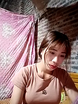 Vycute9900 online show from March 26, 1:06 pm