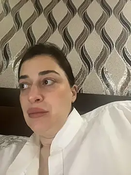 Snapshot of _AnChous_ chatting on April 6, 3:24 pm AnChous online show from April 6, 3:24 pm