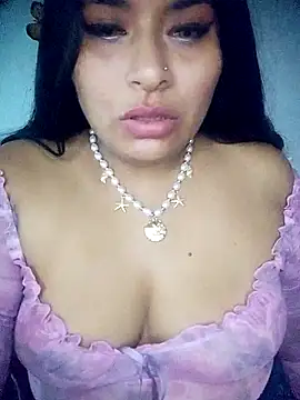 Crazy grone online show from May 22, 9:53 pm