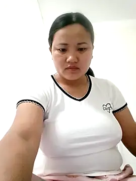 chubby0011 online show from March 28, 10:09 pm