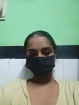 Snapshot of Vandana122 chatting on June 3, 12:08 pm Vandana122 online show from June 3, 12:08 pm