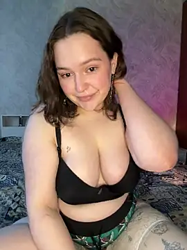 Snapshot of passion_melisa chatting on April 10, 3:50 pm passion melisa online show from April 10, 3:50 pm