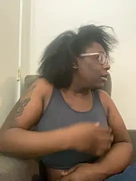 Snapshot of Sinfulwaterfalls chatting on May 9, 5:51 pm Sinfulwaterfalls online show from May 9, 5:51 pm