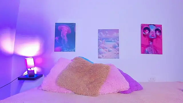 melody keaton online show from March 25, 3:12 am