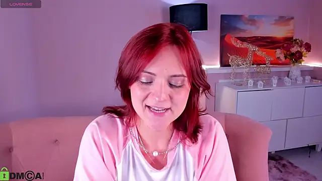 Snapshot of taticamomile chatting on April 5, 12:13 pm taticamomile online show from April 5, 12:13 pm