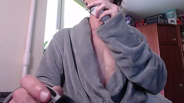 Samuel Skywalker online show from June 7, 3:54 am