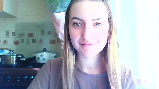 Snapshot of ChelseaBaker chatting on March 14, 10:32 am ChelseaBaker online show from March 14, 10:32 am