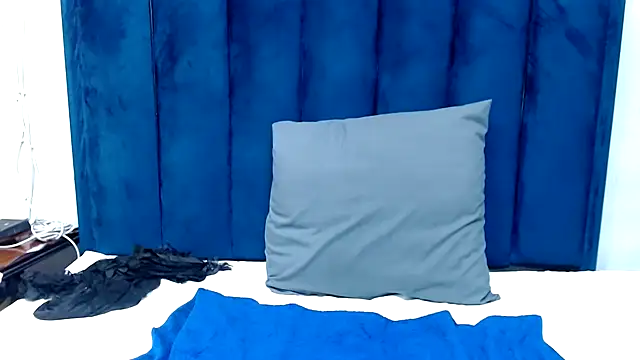 Snapshot of CrazeAss chatting on March 22, 6:11 pm CrazeAss online show from March 22, 6:11 pm