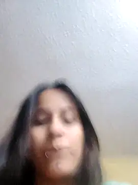 Snapshot of Mia_belve_a chatting on May 7, 3:56 am Mia belve a online show from May 7, 3:56 am