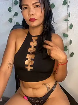 Snapshot of Susy_em chatting on February 19, 4:36 pm Susy em online show from February 19, 4:36 pm