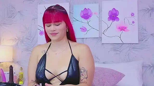 CherryTayloor online show from May 15, 3:35 am