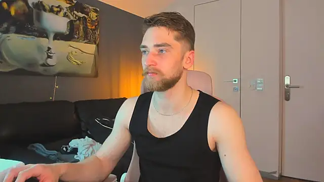 Snapshot of Dexter_Raze chatting on April 2, 10:29 pm Dexter Raze online show from April 2, 10:29 pm