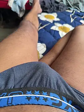 neekosam12 online show from March 21, 8:19 am