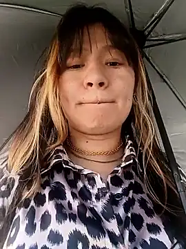 Snapshot of Persefone1331 chatting on February 26, 3:44 pm Persefone1331 online show from February 26, 3:44 pm