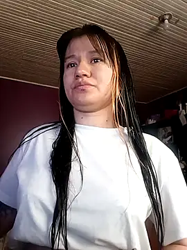 Snapshot of Persefone1331 chatting on March 11, 3:29 pm Persefone1331 online show from March 11, 3:29 pm