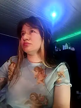 Snapshot of Persefone1331 chatting on March 13, 11:00 pm Persefone1331 online show from March 13, 11:00 pm