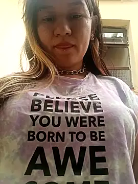 Snapshot of Persefone1331 chatting on March 25, 3:51 pm Persefone1331 online show from March 25, 3:51 pm