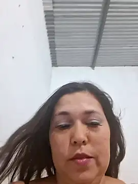 bar-mother19 online show from March 23, 7:51 pm