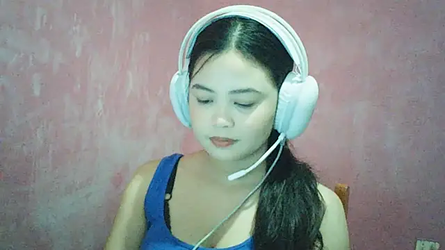 Snapshot of DessertFlower chatting on June 11, 3:04 am DessertFlower online show from June 11, 3:04 am