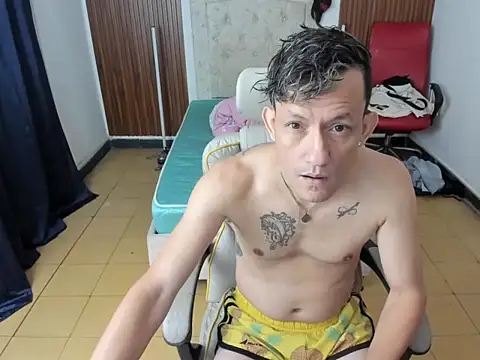 juan and luke online show from April 4, 10:02 am