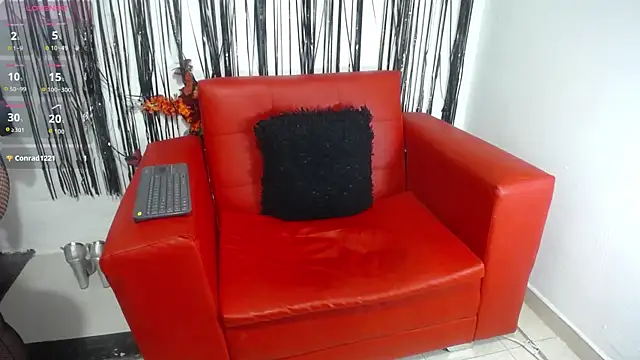 Snapshot of mailyn_pym chatting on March 31, 12:16 pm mailyn pym online show from March 31, 12:16 pm